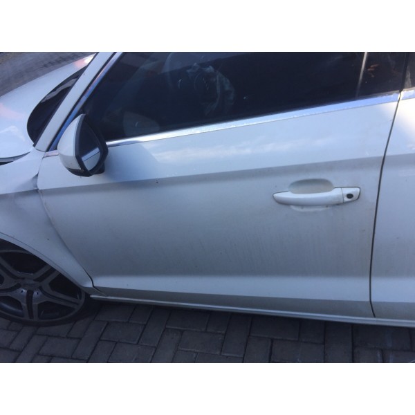 Porta Dianteiro Esquerdo Recuperado Audi A3 Tfsi 1.8t 2013