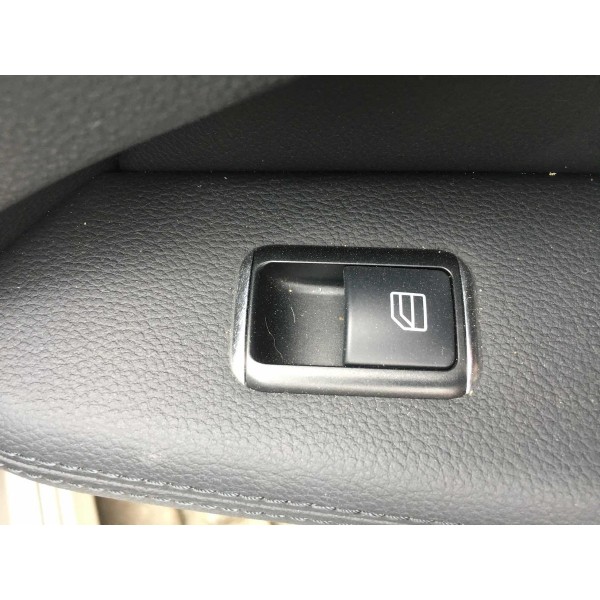 Botão Controle De Vidro Dianteiro Direito Mercedes E500 2010