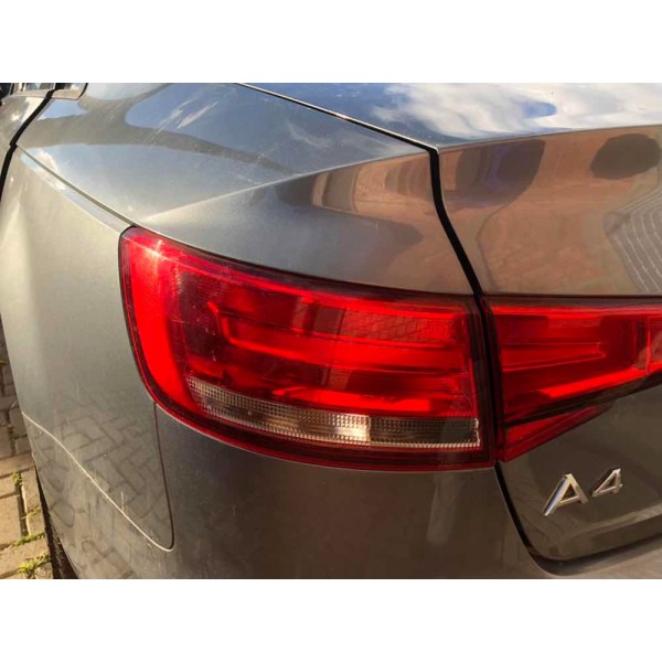 Lanterna Carroceria Lado Esquerdo Audi A4 2.0 Tfsi 2018