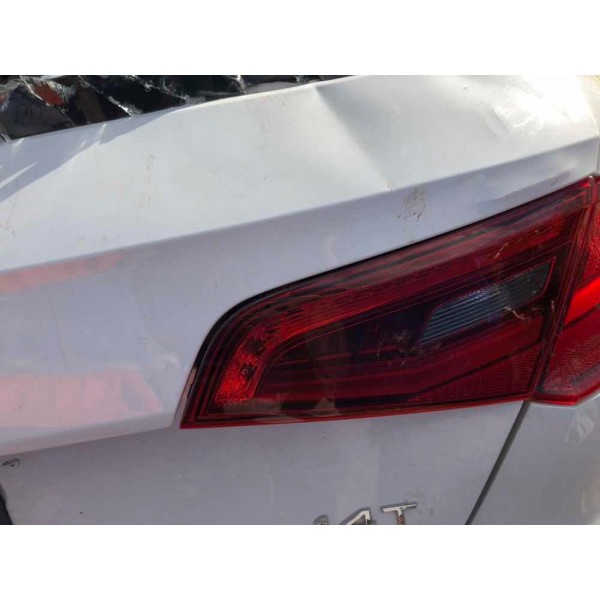 Lanterna Tampa Direito Audi A3 1.4 Tfsi Sportback 2014