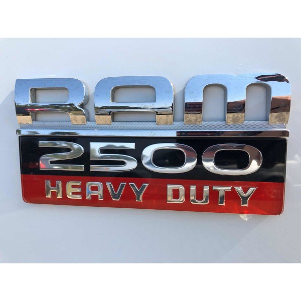 Emblema Porta Lado Direito Dodge Ram 2500 6.7 2012
