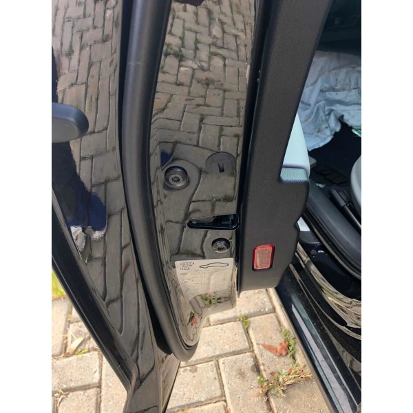 Fechadura Porta Traseira Esquerda Audi A3 1.4 2019