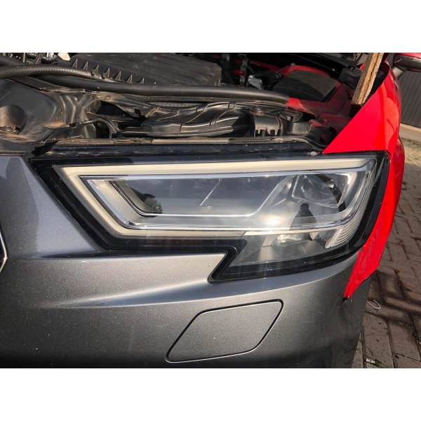 Farol Esquerdo Audi A3 1.4 2019