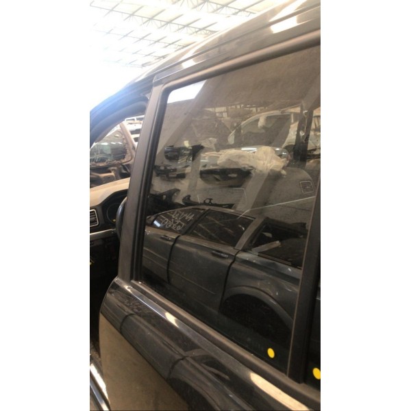 Vidro Da Porta Traseiro Esquerdo Volkswagen Amarok 2018