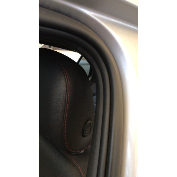Borracha De Porta Dianteira Esquerda Volkswagen Gol Gti 2015