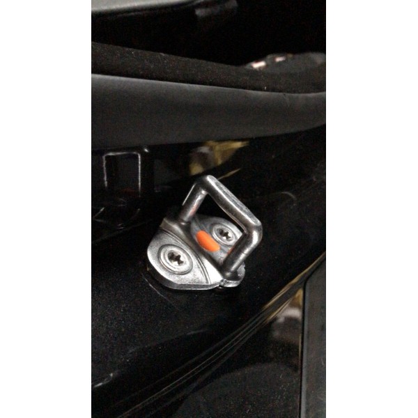 Batente De Porta Traseiro Esquerdo Range Rover Velar 2019