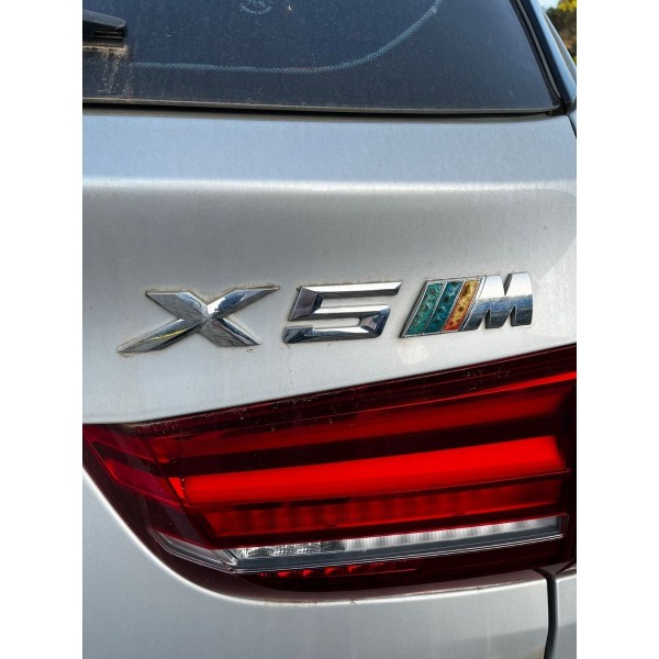 Emblema X5 Tampa Traseira Bmw X5m 50i Gasolina 2015