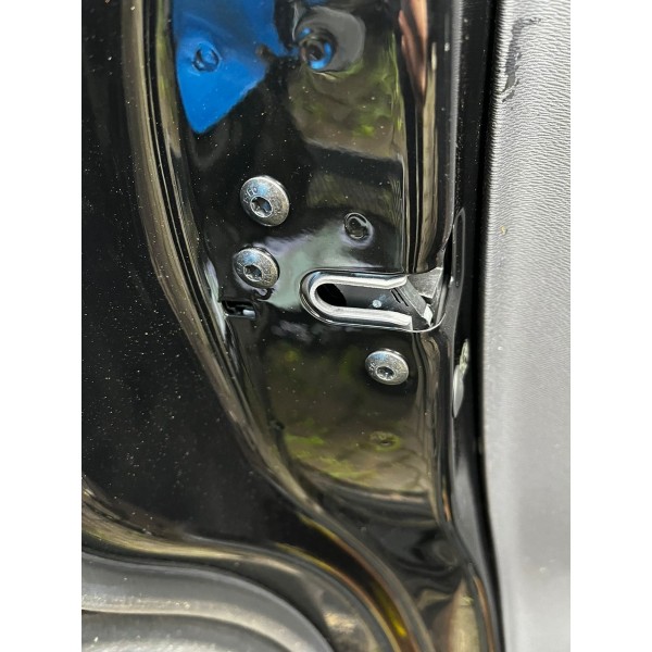 Fechadura De Porta Traseira Esquerda Volvo Xc60 T8 2019