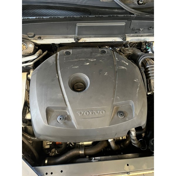 Tampa Do Motor Volvo Xc60 T8 2021