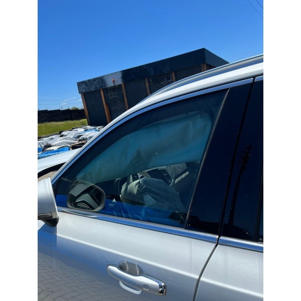 Vidro Porta Dianteira Esquerda Volvo Xc90 T8 2021