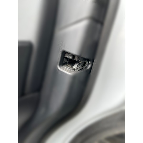 Fechadura Porta Traseira Direita Range Rover Sport 2019